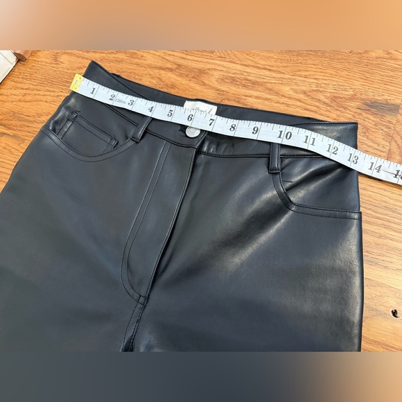 Aritzia Wilfred Melina Black Faux leather Pants Size 4 - Picture 7 of 11